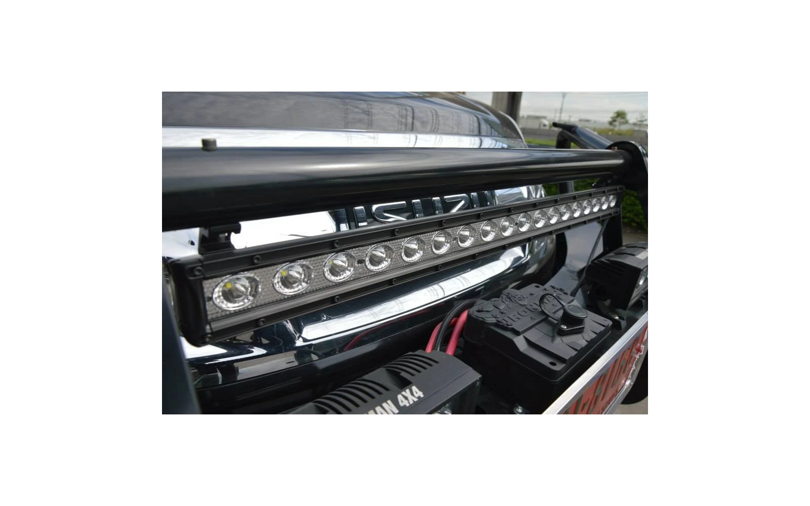 Bara dreapta 722 mm / 135 W leduri CREE 9500 lumeni, fascicul spot 6000 K