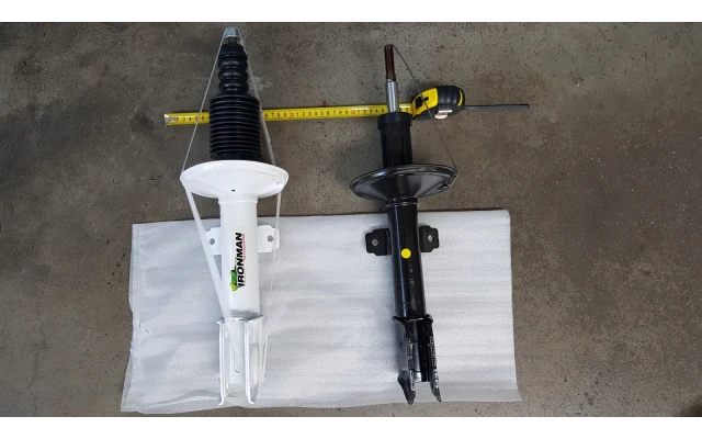 Amortizor SPATE NitroGas pentru off road MEDIU lift 0-50 mm fata de standard fabrica Amortizor SPATE NitroGas pentru off road MEDIU lift 0-50 mm fata de standard fabrica