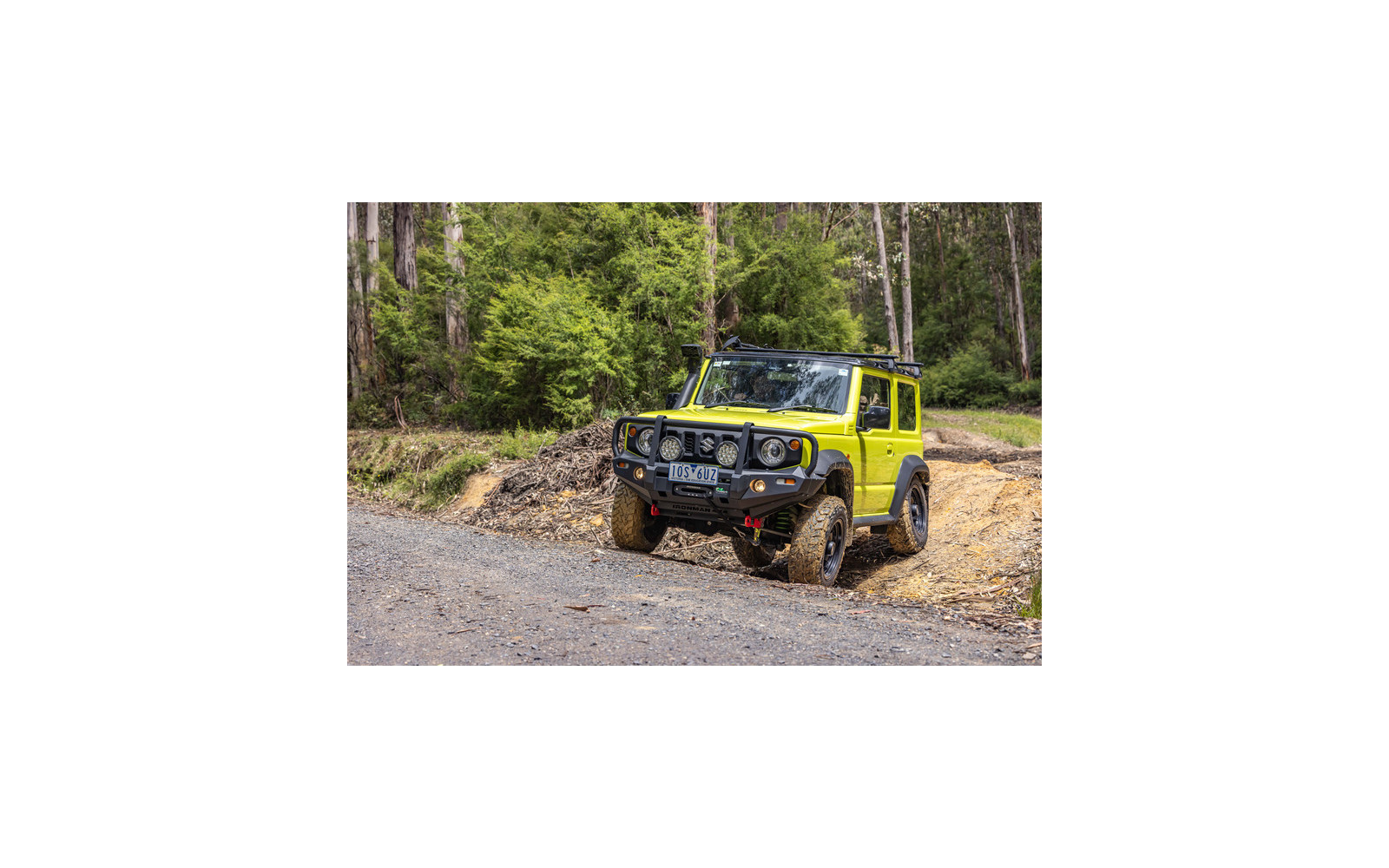 Suzuki Jimny 2018 + Kit de baza cu amortizoare NitroGas lift 50 mm