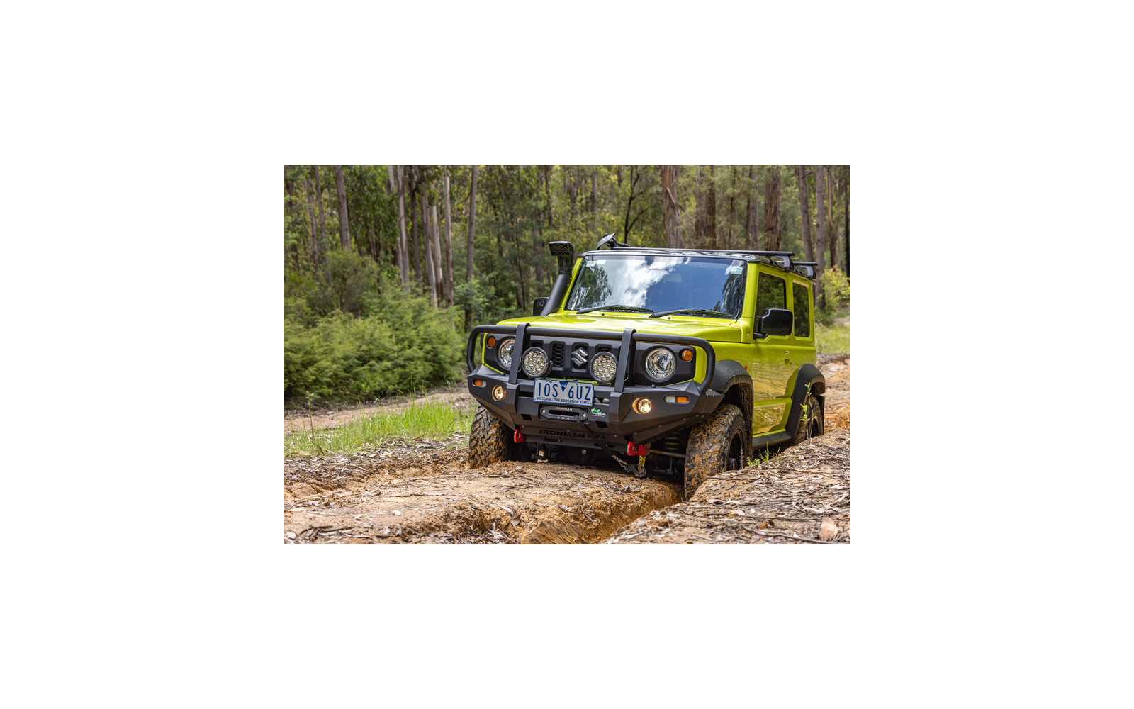 Suzuki Jimny 2018 + Kit de baza cu amortizoare NitroGas lift 50 mm