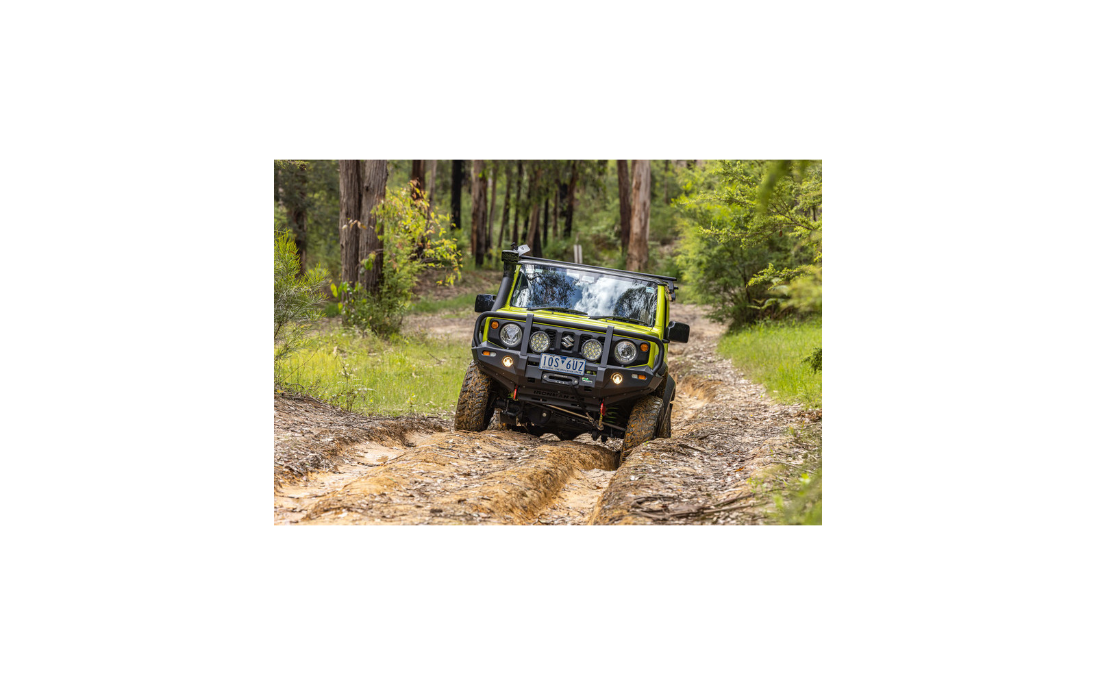 Suzuki Jimny 2018 + Kit de baza cu amortizoare NitroGas lift 50 mm