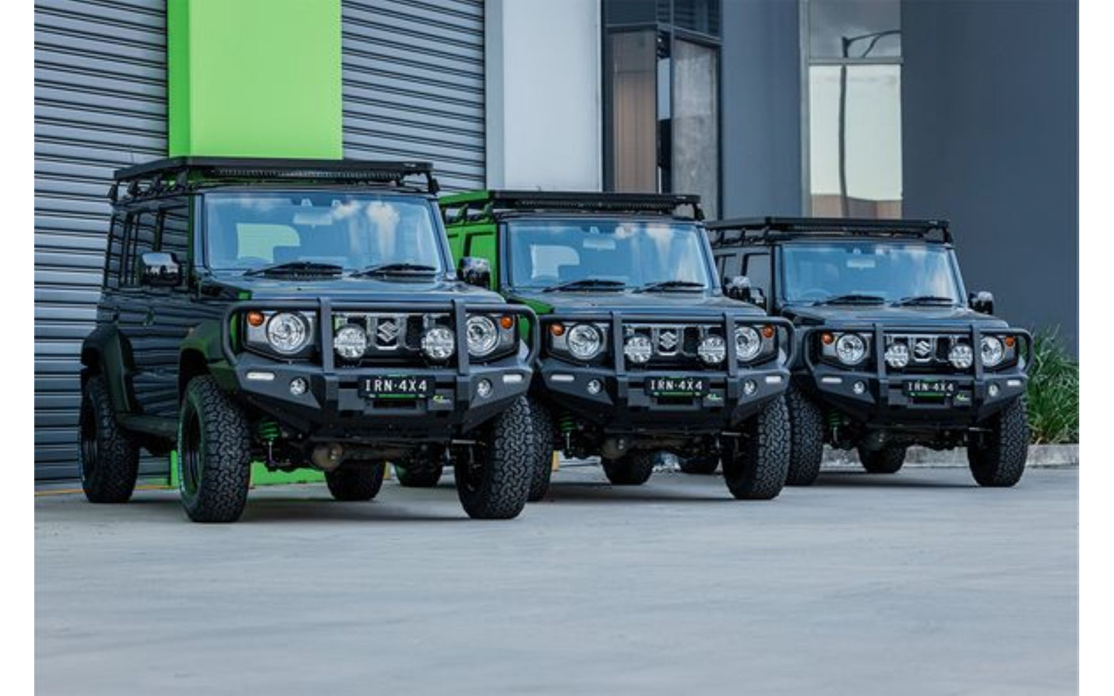 Suzuki Jimny 2018 + Kit de baza cu amortizoare NitroGas lift 50 mm
