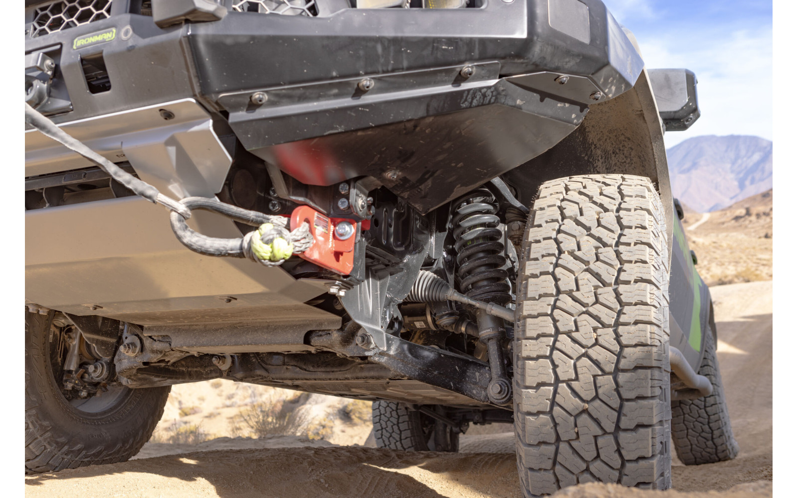 Ansamblu fata PREMIUM arc si amortizor CONFORT-Monotub, REPARABIL pentru sosea/off road, lift 50 mm fata de standard de fabrica