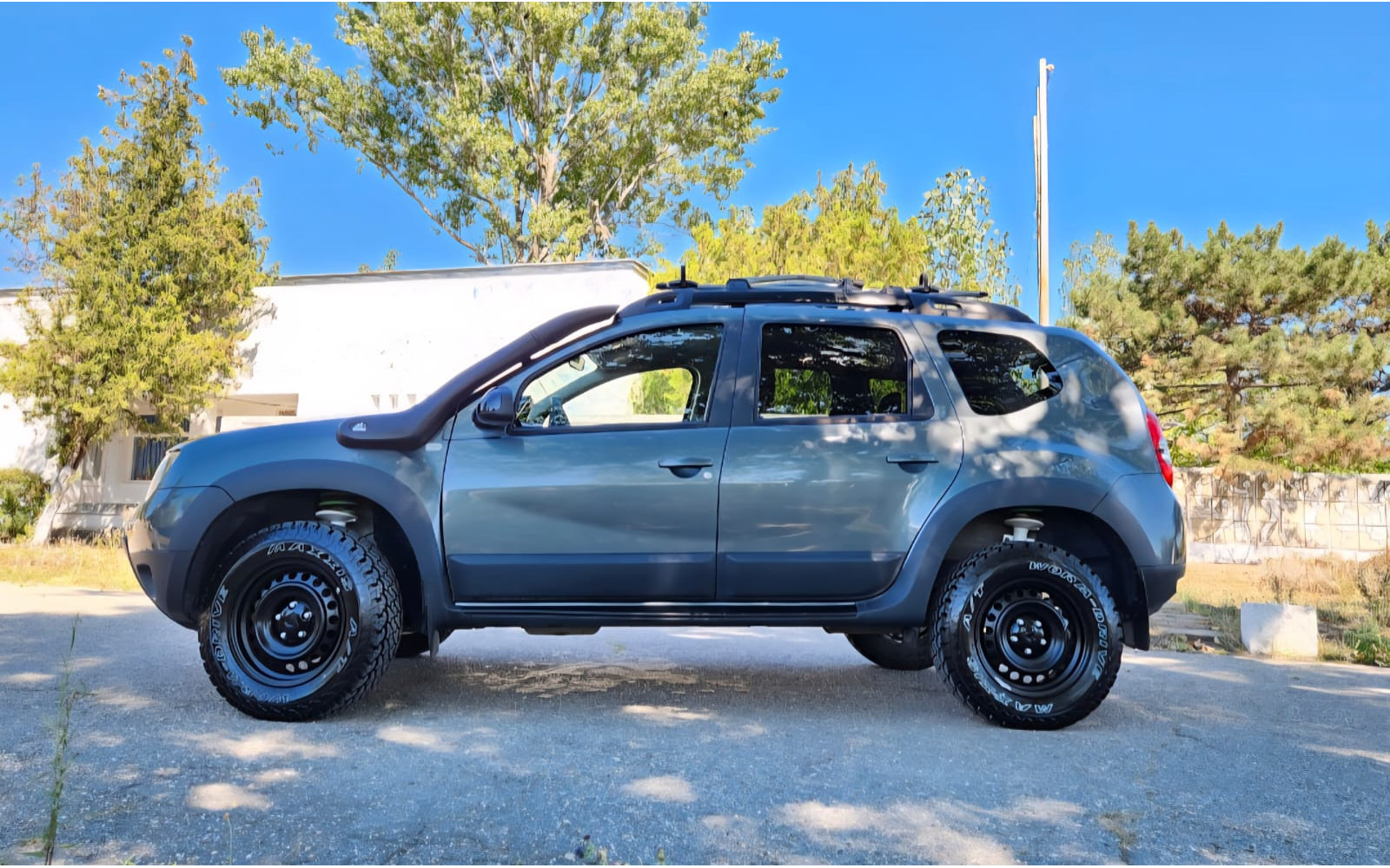Dacia Duster BENZINA 1.3Tce 4x4 -Kit complet suspensie +35 mm cu amortizoare Nitrogas.